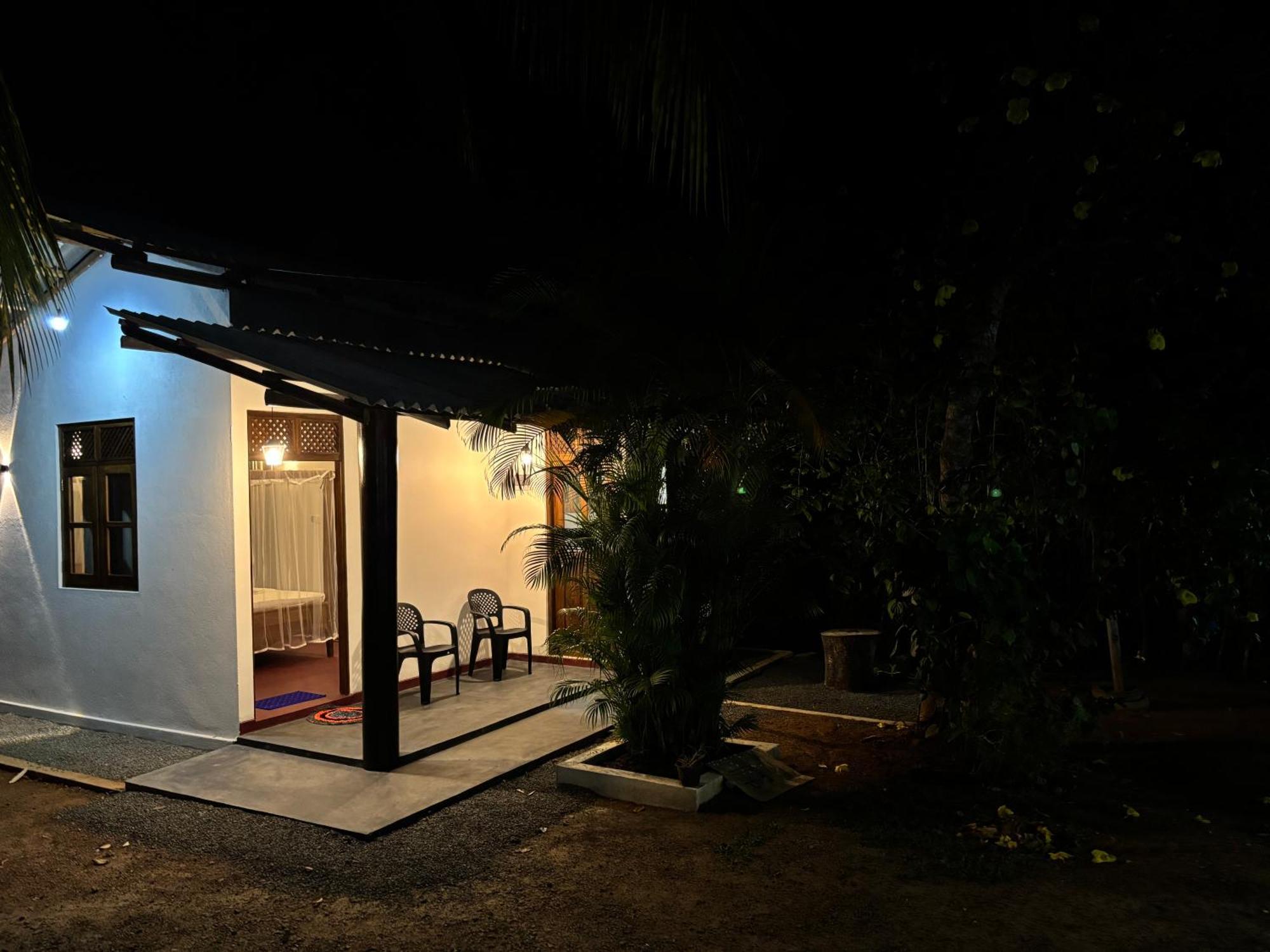 Ima House Bed & Breakfast Dikwella Exterior foto